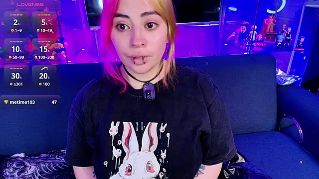 missa motato online show from March 3, 11:16 am