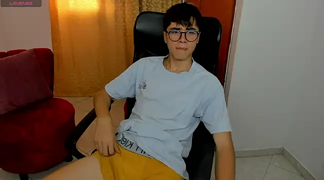 liam orion online show from February 26, 6:54 pm