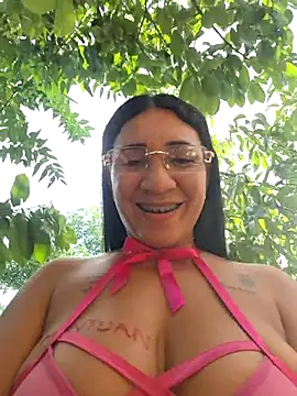hot veteran01 online show from July 18, 12:09 pm
