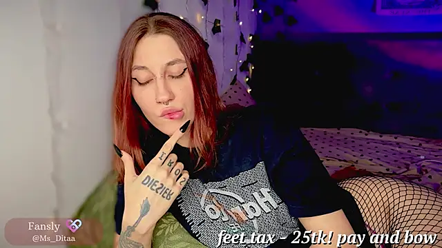 Snapshot of Dita_Redrum chatting on September 8, 11:37 pm Dita Redrum online show from September 8, 11:37 pm