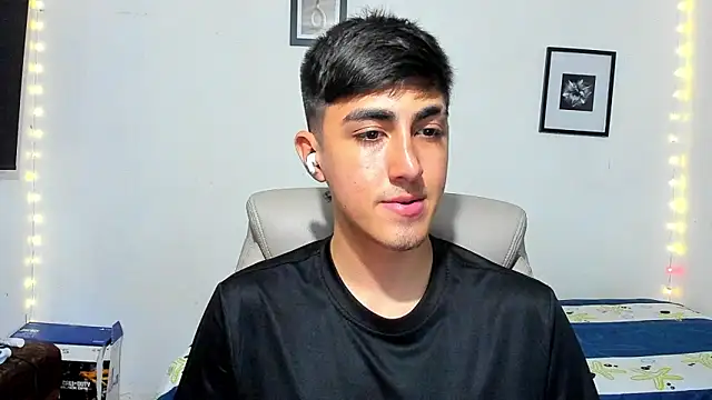 babymaik online show from November 12, 5:19 am