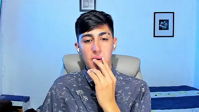 babymaik online show from December 15, 6:17 am