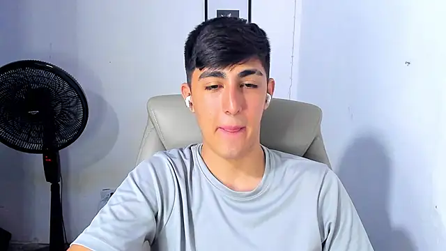 babymaik online show from December 18, 5:35 am