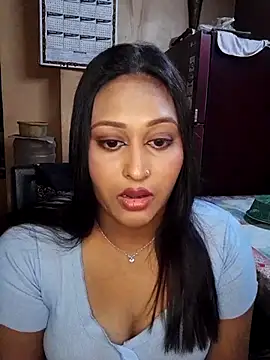 Snapshot of hotlovr chatting on February 28, 7:46 pm hotlovr online show from February 28, 7:46 pm