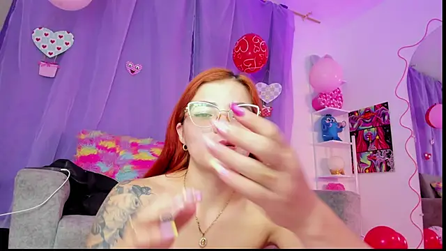 MelaniJhonson online show from February 17, 7:49 am