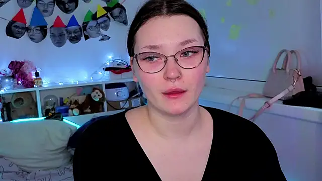 milliedoll online show from October 29, 7:43 am