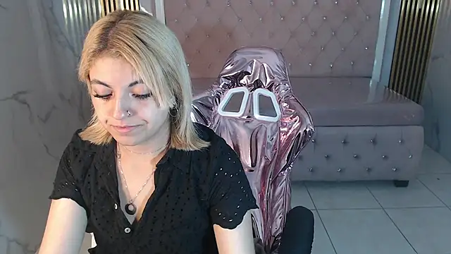 lili conor s online show from March 20, 7:03 am