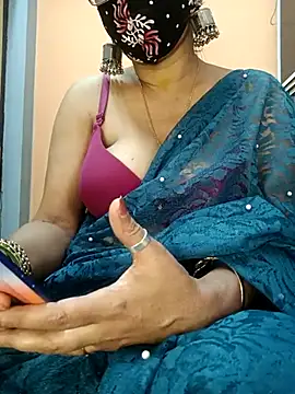 Snapshot of IND9876 chatting on March 11, 6:10 am IND9876 online show from March 11, 6:10 am