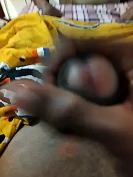 Snapshot of hugedick12 chatting on March 12, 1:25 am hugedick12 online show from March 12, 1:25 am