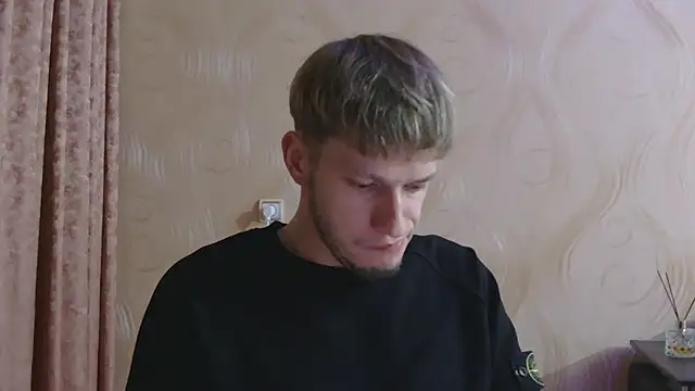 frama666 online show from November 11, 9:15 pm