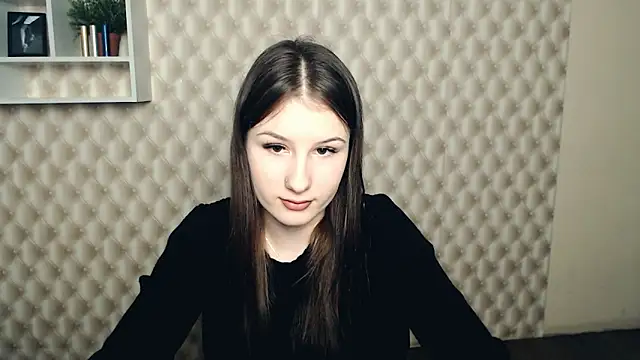  MiaAngell online show from March 15, 1:51 pm