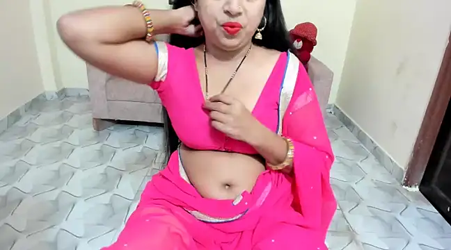 leahgotiii online show from March 13, 4:27 am