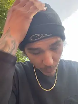 Snapshot of Lovemilfs@xh chatting on November 17, 4:46 pm Lovemilfsxh online show from November 17, 4:46 pm