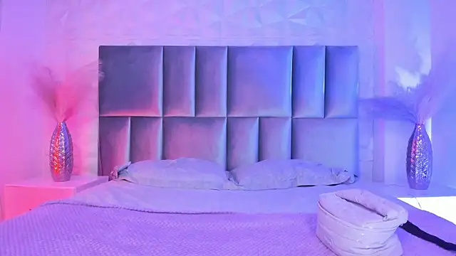 Selene bennet online show from April 12, 3:28 pm