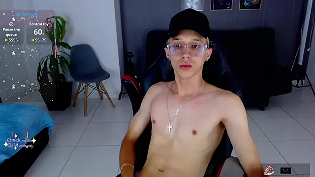 skinny bigcock02 online show from September 10, 11:05 pm