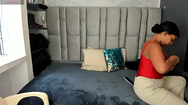 Natasha rose   online show from December 19, 7:43 pm