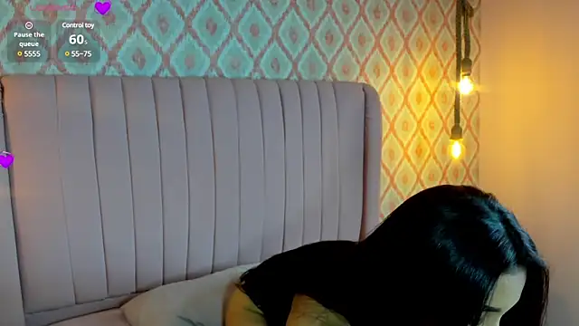 SOPHIATRISTA online show from March 1, 12:12 pm