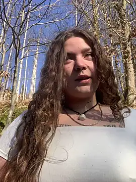 badcurvy online show from March 5, 11:38 am