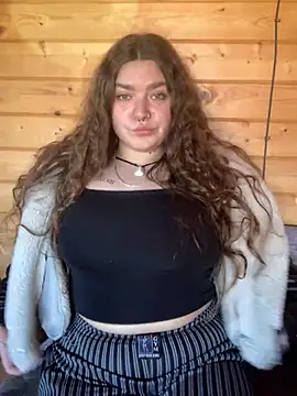 badcurvy online show from March 6, 10:41 am