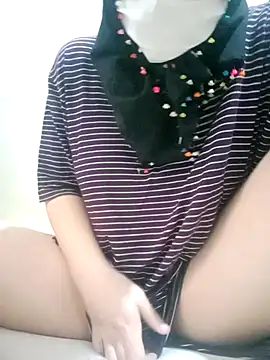 hotwifehalebora online show from January 13, 1:16 pm