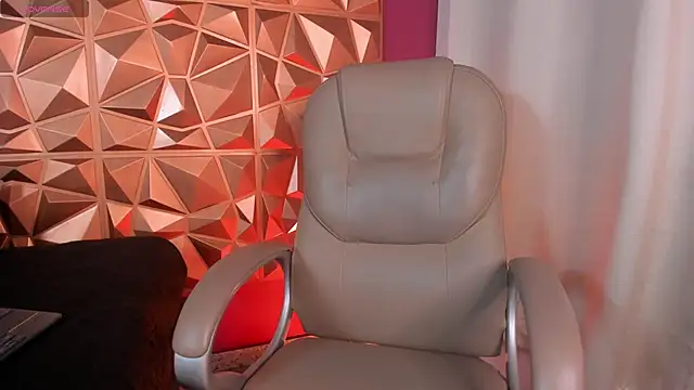 AlejandroStormm online show from March 1, 1:40 am