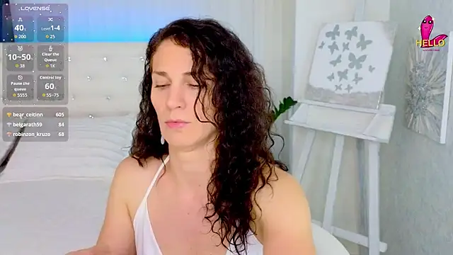 Snapshot of mylady_xenia chatting on July 27, 6:37 pm mylady xenia online show from July 27, 6:37 pm