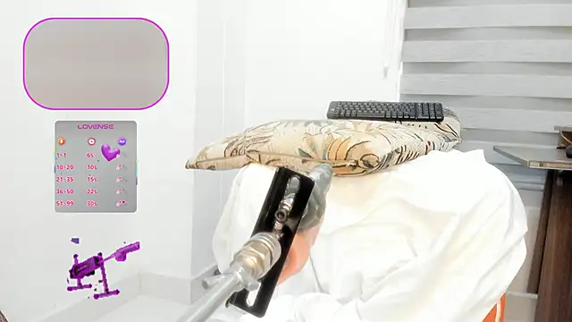 nymphonebula online show from March 14, 1:49 pm