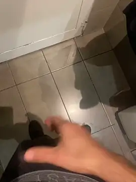 mikekmi21 online show from February 20, 12:36 pm