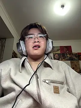 Anson0722 online show from March 7, 1:30 pm