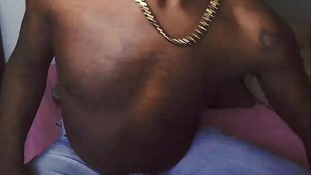 Fuckmehardandcloudy online show from March 22, 9:29 pm