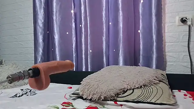 Ramona870 online show from April 4, 7:17 am