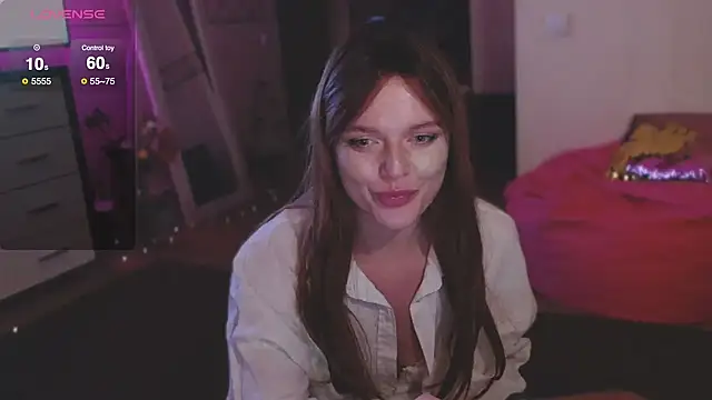 CherryRed Girl online show from February 22, 1:33 am