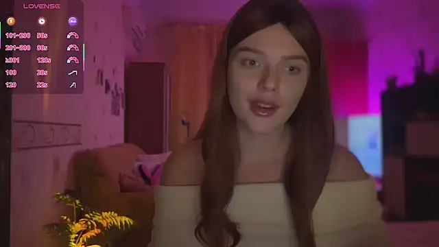 CherryRed Girl online show from November 4, 10:20 pm