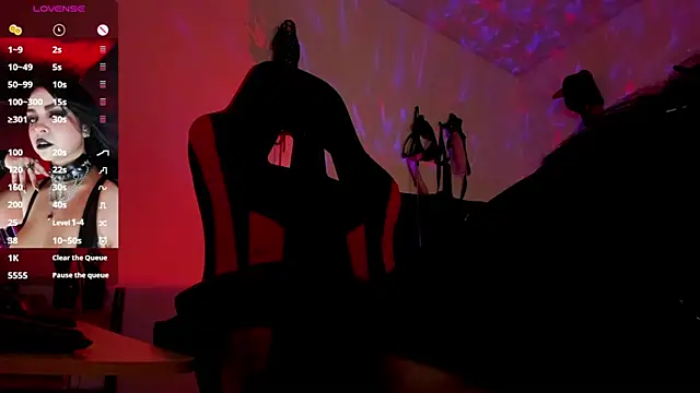 veresskaardila77 online show from March 10, 7:29 pm