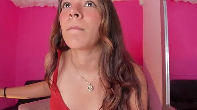 violett 24  online show from March 19, 7:06 pm