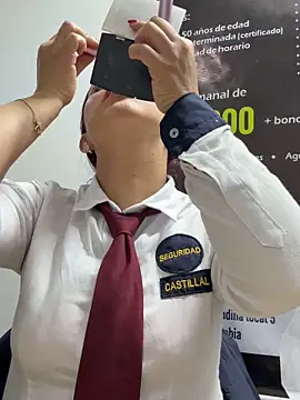 Megan-01- online show from February 20, 10:49 am