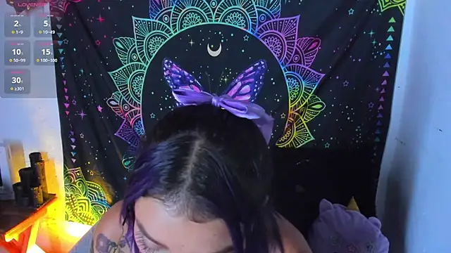 ChloeAllennn online show from February 27, 3:04 am