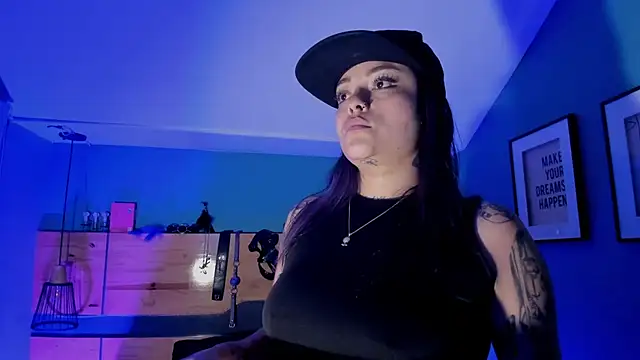 ChloeAllennn online show from February 24, 11:41 am