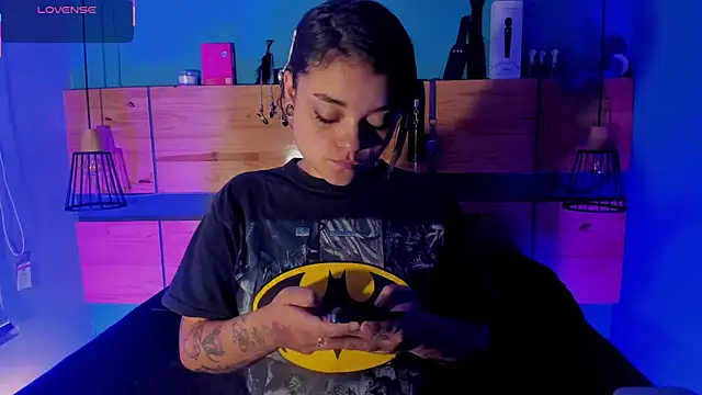 ChloeAllennn online show from March 17, 12:19 pm