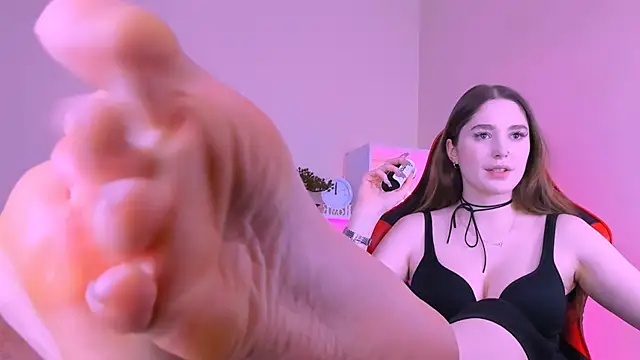 hazel sullivan online show from October 2, 12:23 pm