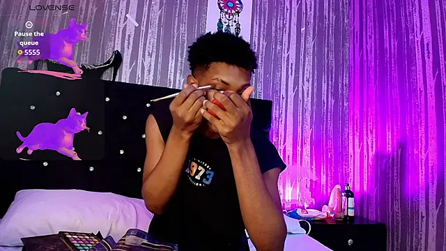 khler Angelis online show from November 29, 1:03 pm