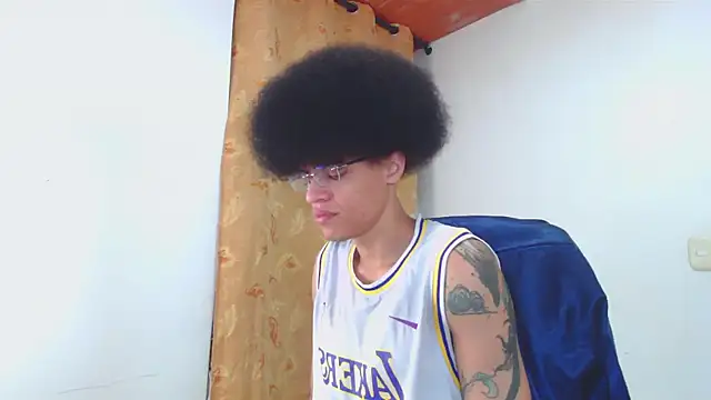 Snapshot of Smith_Gael chatting on May 31, 6:09 pm Smith Gael online show from May 31, 6:09 pm