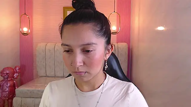 madhison klain s online show from October 14, 8:20 pm