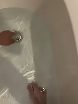 Snapshot of daniel21p chatting on March 1, 5:16 pm daniel21p online show from March 1, 5:16 pm