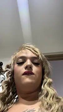 ScarletThompsonx online show from May 15, 10:39 pm