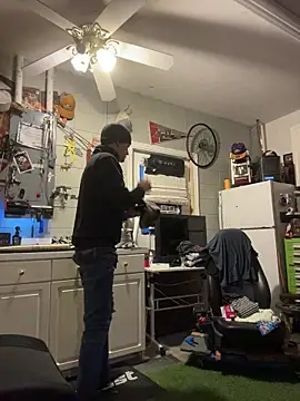 Polaroid White online show from November 27, 11:12 am