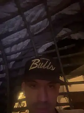 Polaroid White online show from December 20, 12:45 pm