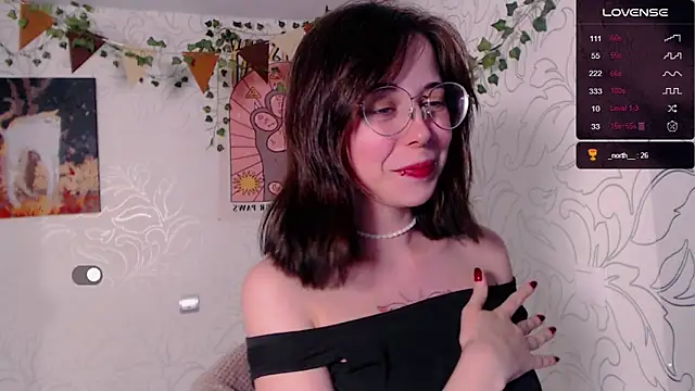  miraclecattt  online show from December 14, 2:33 pm