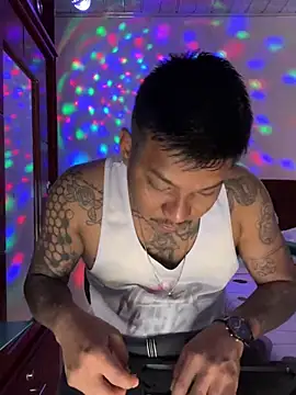 Saipuer31 online show from February 22, 8:40 pm