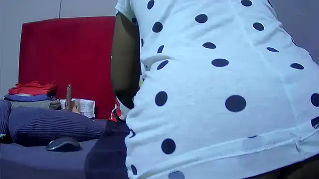 tasha97x online show from October 23, 7:29 am